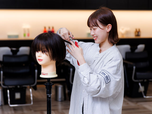 熊本ベルェベル美容専門学校の写真