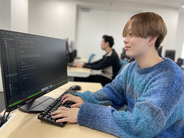 e-sports＆ゲームCG科 ゲームプログラマーコース ゲームを通して感動を与えるゲームプログラマーをめざす！
