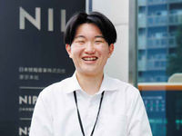 先輩・先生の声？