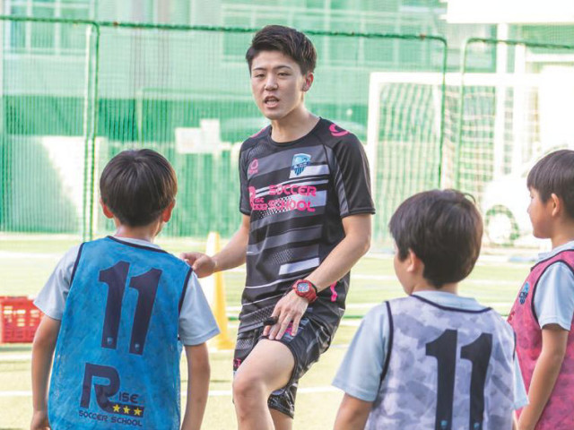 スポーツウェルネス科 サッカーコース サッカーの技術向上と指導法・コーチング力を磨く。