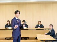 法学部学部・学科・コース情報