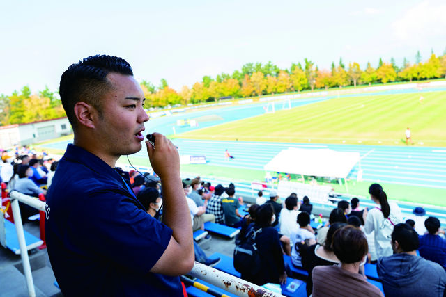 スポーツマネジメントテクノロジー科 プロアスリートマネジメント専攻 次世代のスポーツビジネスを学び、熱狂と感動を創造する