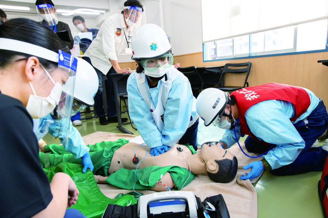 救命救急科 ER救急医療コース 医療現場での活躍に向けて、最新の資器材と充実した設備で学ぶ