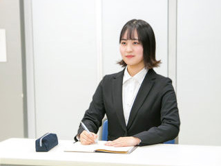 福岡美容専門学校 福岡校自立進学サポート2の写真