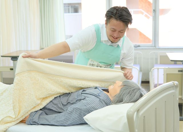 介護福祉士学科 実践力のある介護のプロフェッショナルへ！