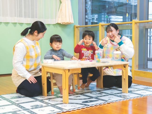 こども保育科 専門知識と現場実践を同時に学び、こどもの成長に寄り添える保育者になる