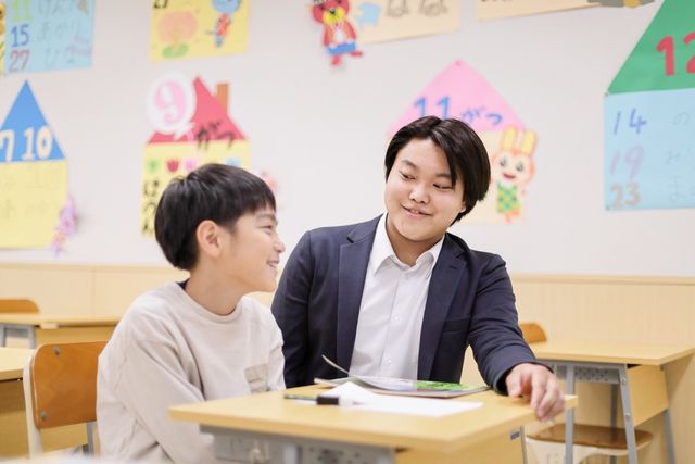 児童教育・大学科 コースごとの学びなので、４年間で深い学びが可能！小学生の先生、保健室の先生、大卒の保育士・幼稚園教諭を目指せる！