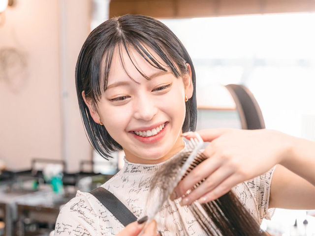 美容科（3年制） 3年間自分のペースでじっくり学んで、美容師国家試験合格はもちろん、+ αの美容スキルを持った美容師を目指す！