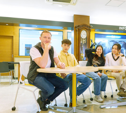 専門学校長野ビジネス外語カレッジ