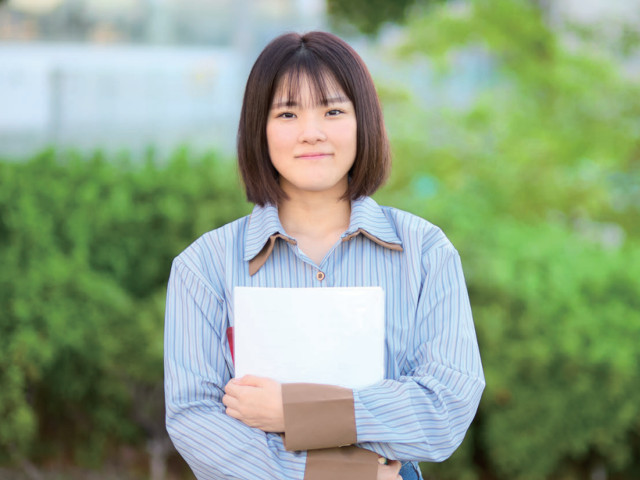 福祉貢献学部 福祉貢献学科 社会福祉専攻 社会福祉の専門知識を身につけ、人の幸せを創造できる人材を育てます