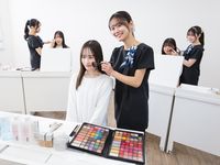 メイクアップコース学部・学科・コース情報