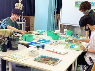 【アニメ総合学科】アニメの背景画を描こう！の画像
