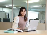 大阪情報専門学校