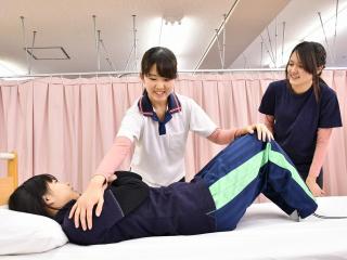 介護福祉士専攻科学部・学科・コース情報