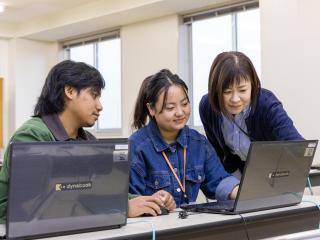 （仮称）国際教養ビジネス学科学部・学科・コース情報