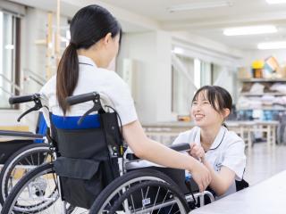 郡山健康科学専門学校