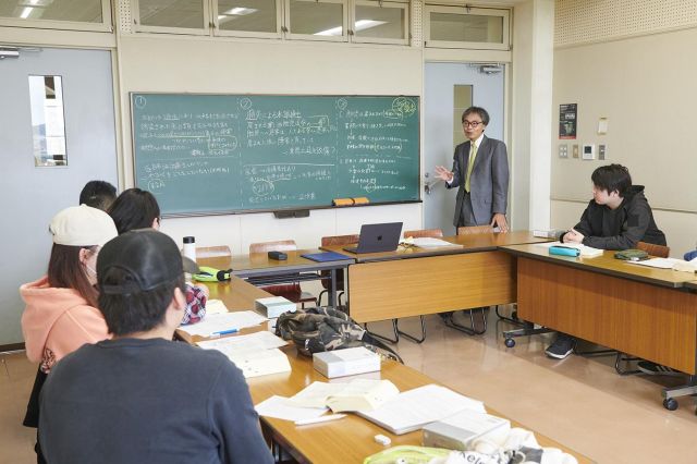 法学部 法律学科 警察・消防コース 警察・消防コース