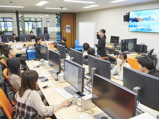 メディア情報学部 メディア情報学科 デザイン・アニメコース デザイン・アニメコース