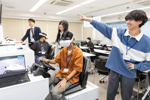 エアライン科 グランドハンドリングコース（※2027年4月よりエアポートオペレーションコースから変更予定） エアポートオペレーションコース学びの特長