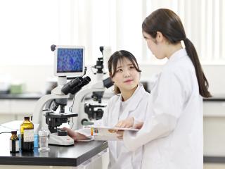 臨床検査技師科学部・学科・コース情報