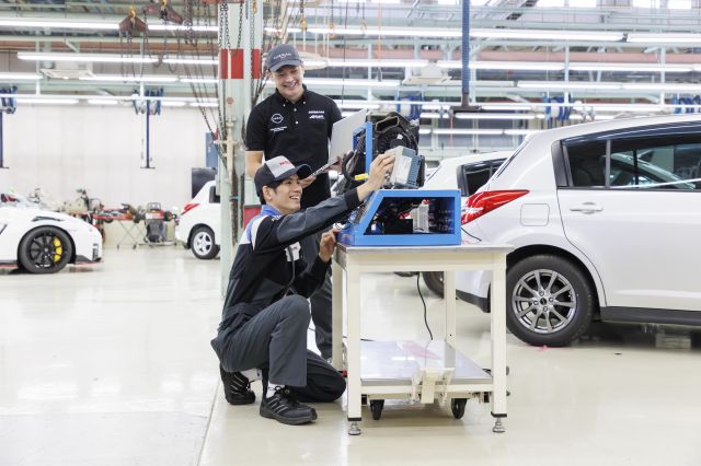 一級自動車工学科 ハイレベルな知識と技術を習得し、未来を創るリーダーへ！