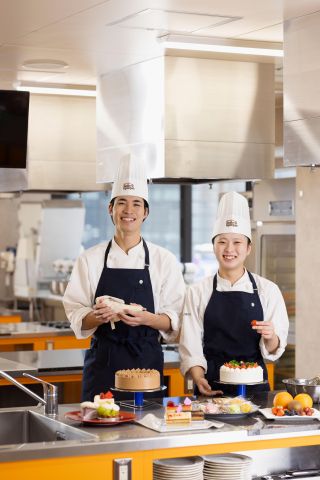 パティシエ科 おいしい出逢いの、その先へ。