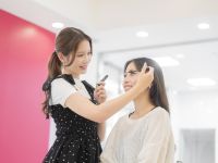 ユニバーサル美容専門学校