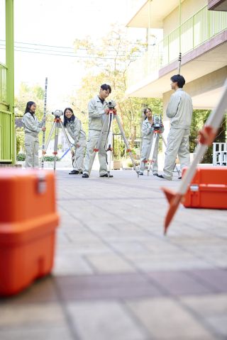 土木工学科 道路・橋梁・河川などの「社会の基盤」を支えるものづくりを学ぶ