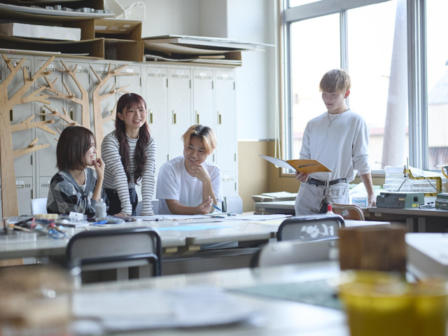 建築学科 『つくる』をプロの仕事に。デザインを含む設計分野と施工分野をバランスよく学ぶ。