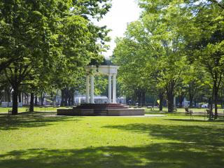 オハイオ大学から寄贈された「ロタンダ」