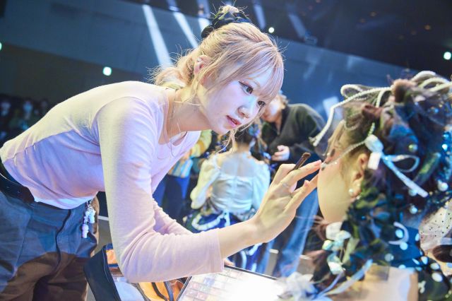 トータルビューティ学科　3年制 美容師資格もめざせる３年制学科！多彩な資格とテクニックで、花嫁をトータルに彩るブライダルスタイリストへ