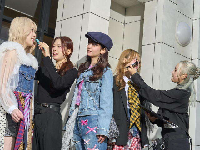 ヘアメイク科 在学中からヘアメイクデビュー