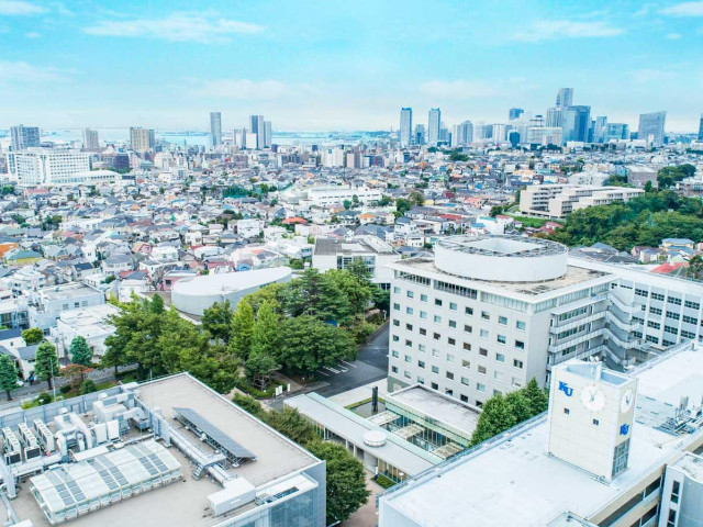 神奈川大学