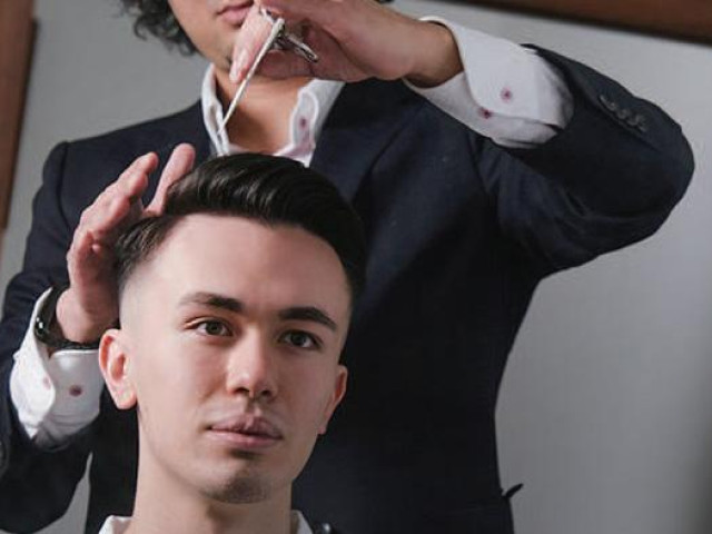 理容学科 高度な技術を身につけ、幅広いフィールドで活躍できるスペシャリストを目指す
