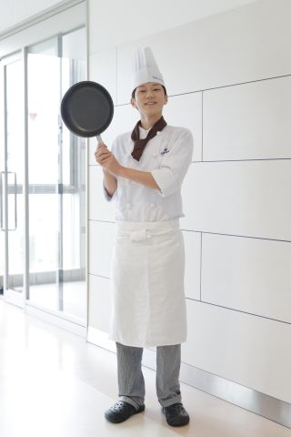 調理師科 プロ技術経営コース 独立開業を見据えたカリキュラムでワンランク上の知識・技術を習得します。