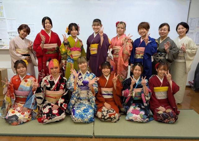 理容学科 きものスタイリスト専攻 