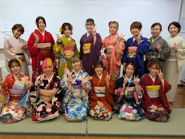 理容学科 きものスタイリスト専攻 