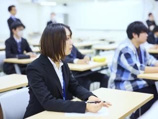 就職をゴールにした学校選び　― IT業界への就職実績という安心