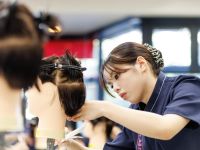 盛岡ヘアメイク専門学校