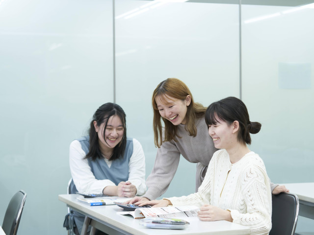 ビジネス学科2年課程 オフィス実務・AI活用コース 将来につながる学びがここにある