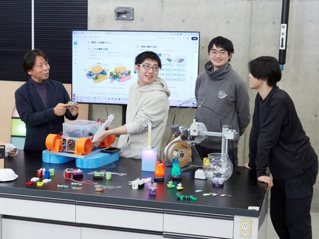技能工芸学部 情報メカトロニクス学科 AI、ロボット、DXの利活用を担うエンジニアを育成し、社会課題をテクノロジーで解決できる人材を育成