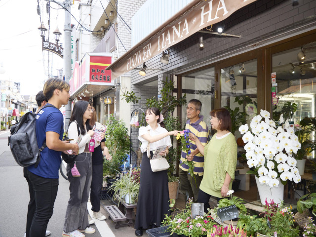 経営経済学部 「実践型の学び」により持続可能な社会の実現に貢献できる⼈材を目指します。