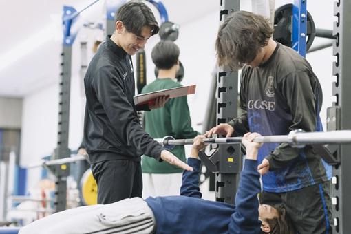 人間科学部 スポーツ行動学科 多くの人にスポーツの楽しさを伝えるプロに