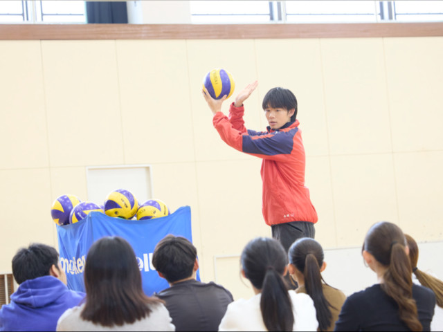 人間科学部 スポーツ行動学科 スポーツ教育分野 教育者を目指して 実践理論と指導法を学修する