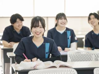 動物看護・飼育・美容の中から選んで体験！の画像