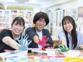 選べる2つのコースで、あなたのライフスタイルに合った学び方をしよう