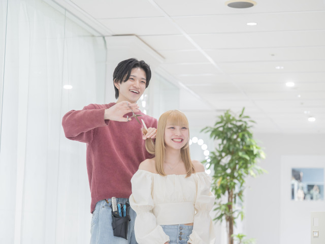 美容師科（厚生労働大臣指定 美容師養成施設） 美容技術とセンスを兼ね備え、幅広いフィールドで活躍できる美容師へ