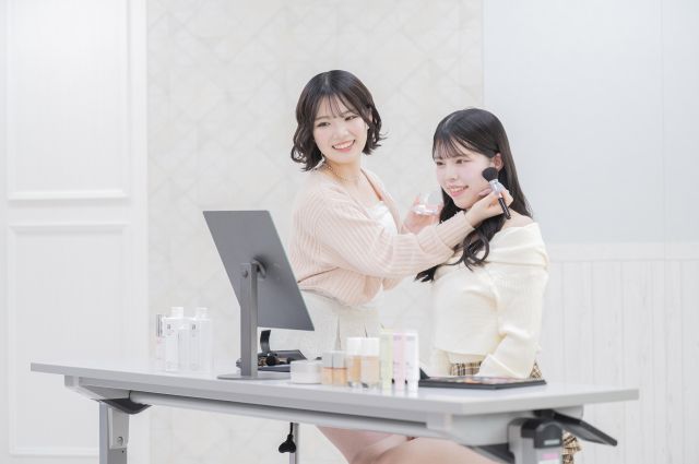 ビューティーコーディネート科 オールラウンドな知識・技術を身につけ、トータルに「美」をプロデュースできるプロへ