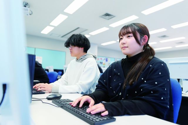 情報・マネジメント学科 ITコース 情報処理技術者を育成します！