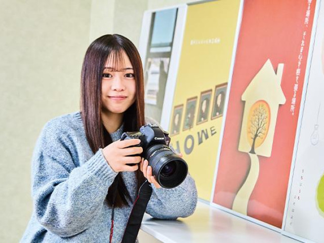 デザイン学科 グラフィックデザイナーコース（2年制） 「多くのデザインを手掛けたい！」その思いに応えます